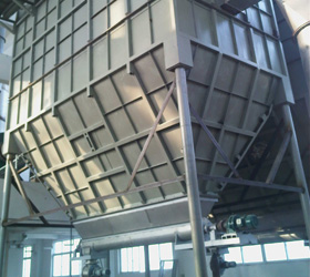 奠定業(yè)內(nèi)標(biāo)桿地位